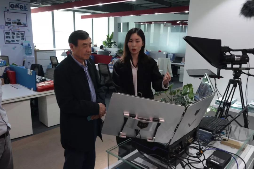 1592991173258866.jpg 640.webp (4).jpg