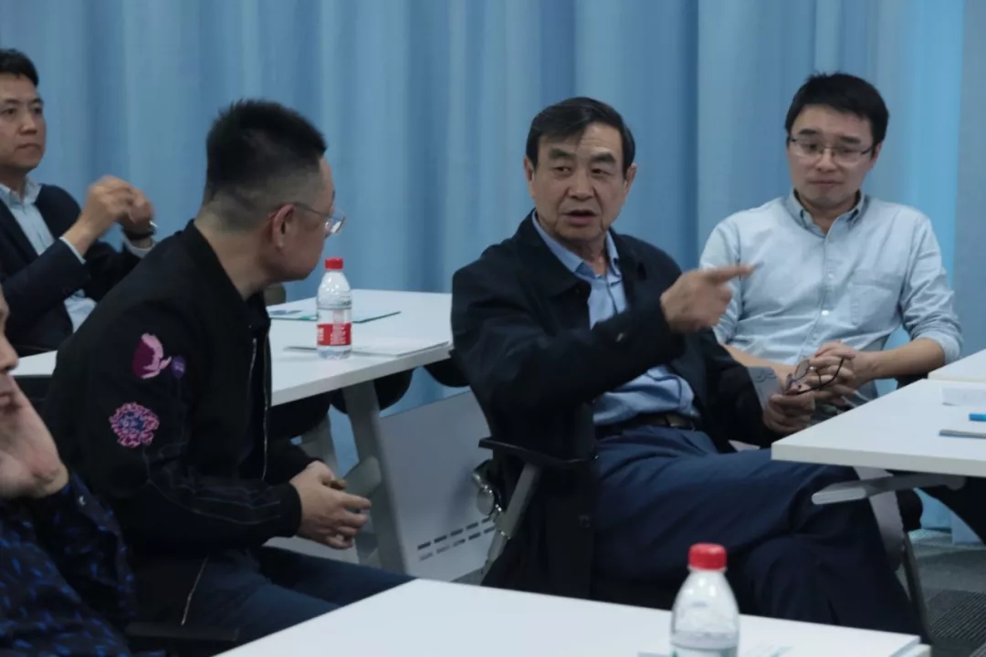 1592991252559265.jpg 640.webp (6).jpg