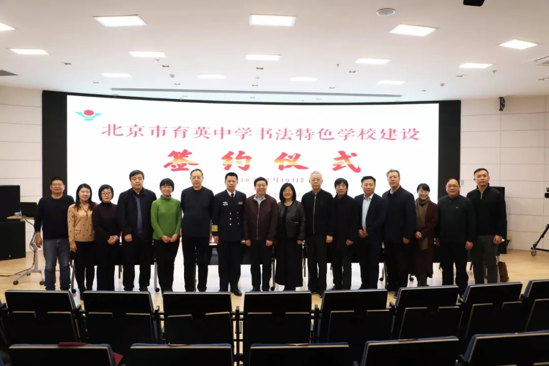 1592989572239147.jpg 640.webp (8).jpg